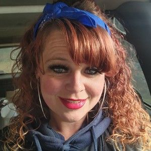 Meet your Posher, Posh